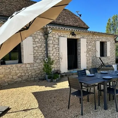 - Le Clos Des Peres Casa de Férias *