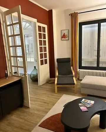 - Le Clos Des Peres Casa de Férias