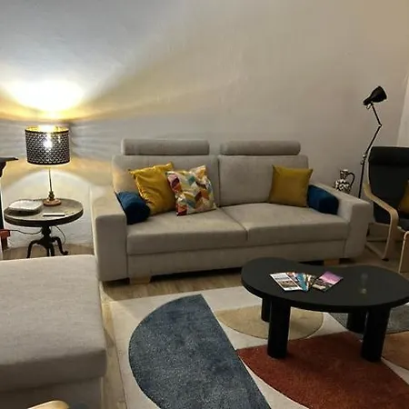 - Le Clos Des Peres Casa de Férias